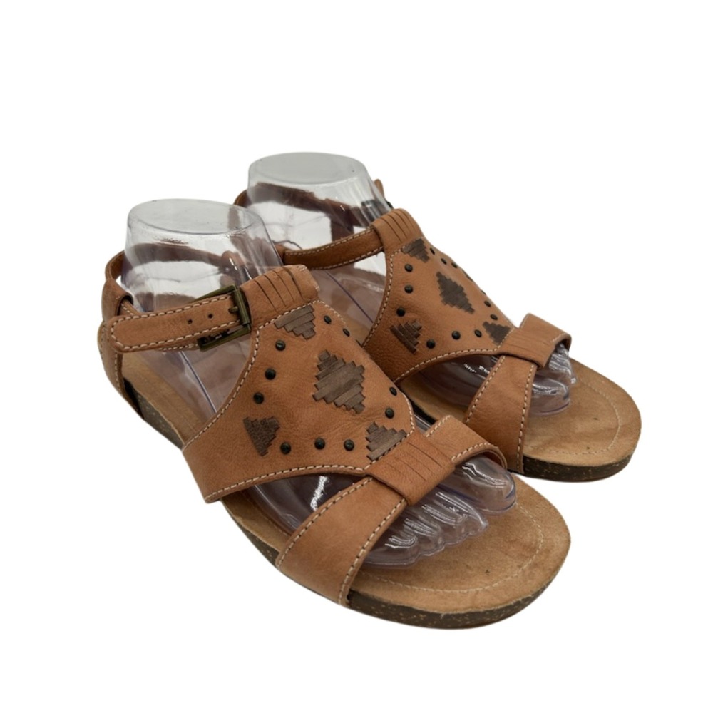 Clarks Artisan Sandals Women's Size 9 M Tan Leather Southwestern Studded Wedge